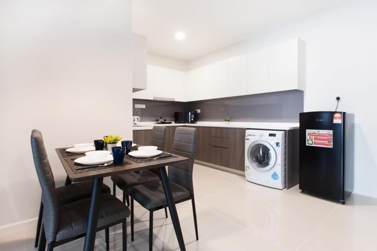 Modern, High Floor Suasana Suites 05 In Jb Johor Bahru Dış mekan fotoğraf